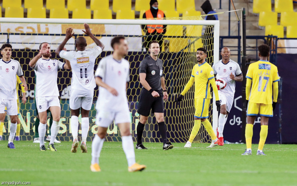 روسو.. انطلاقة مثالية