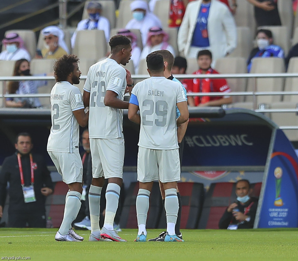 الهلال يخسر برباعية.. ويحل رابعا