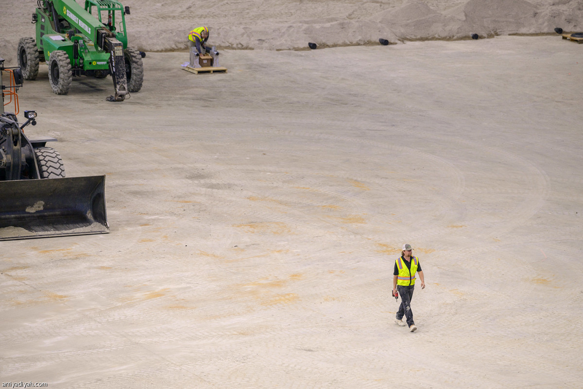 تجهيزات إيه تي آند تي