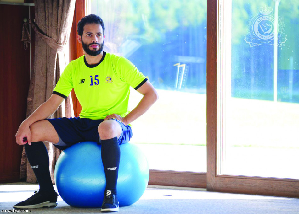 جوميز للاعبي النصر: رواتبكم الأسبوع المقبل