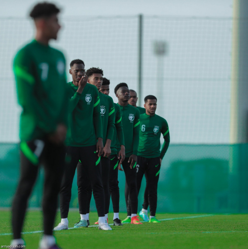 أخضر الشباب ينهي تحضيرات تجربة قطر