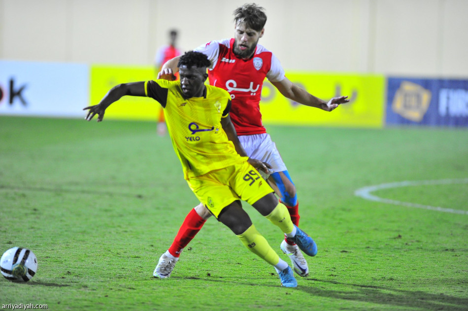 دوري يلو.. الخلود وأحد يكتفيان بالسلبية