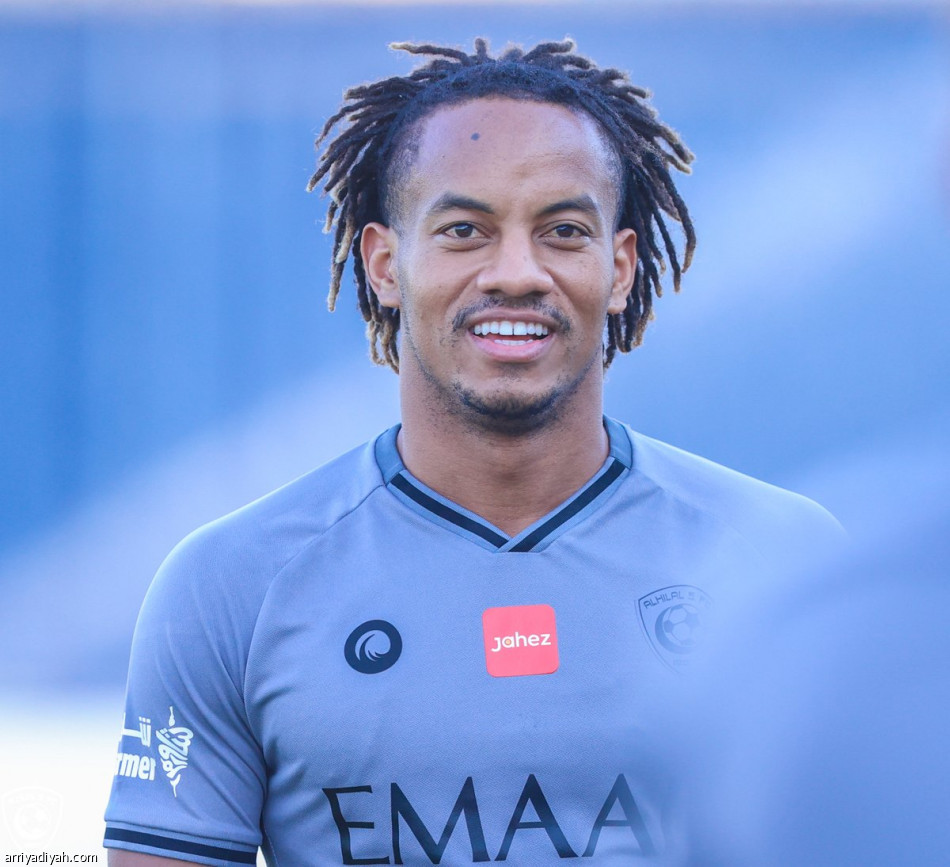 البليهي يتعافى.. وينعش تحضيرات الهلال للأهلي