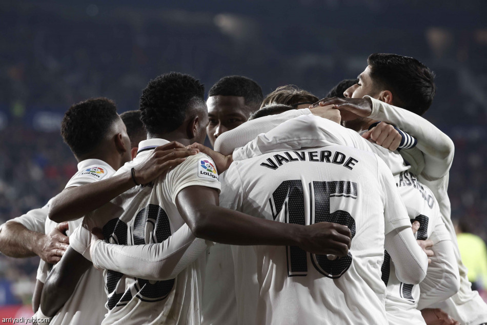 ريال مدريد يكسب أوساسونا بصعوبة