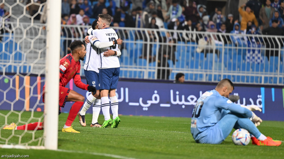 ضمك يخطف نقطة ثمينة من الهلال