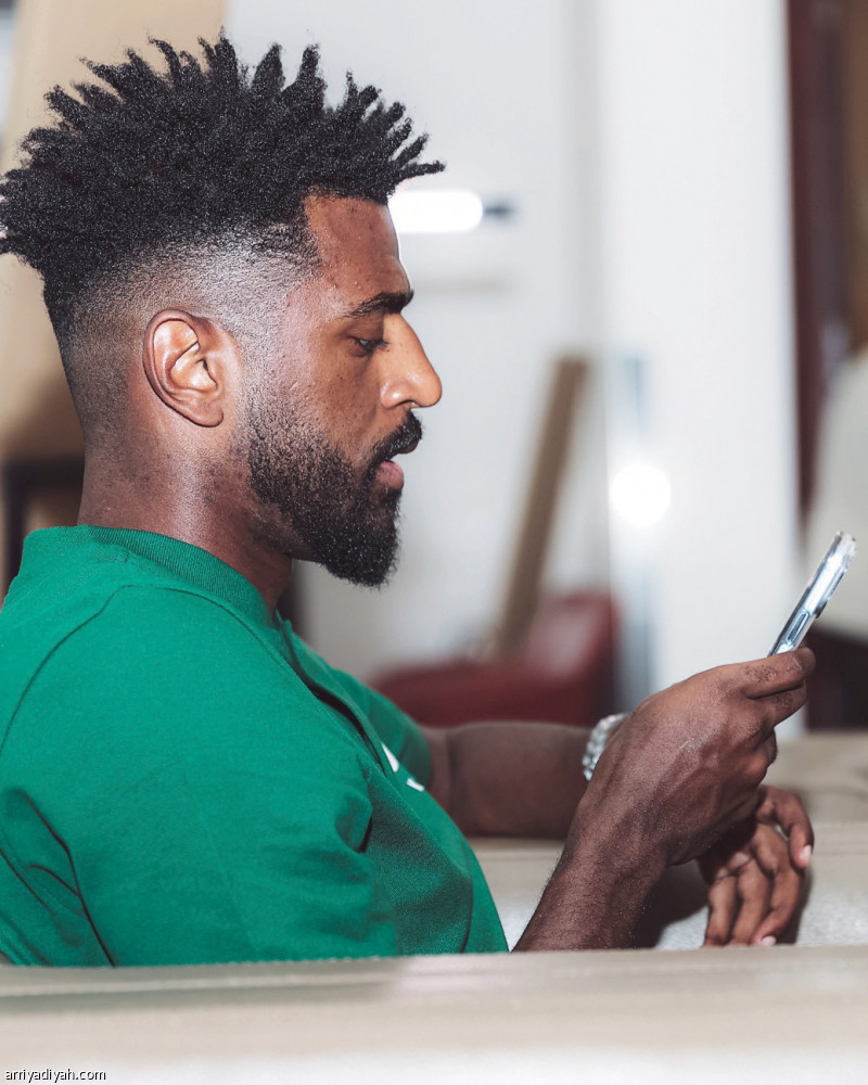 الحساسية
تهدد حراسة الأخضر.. ورينارد يرد