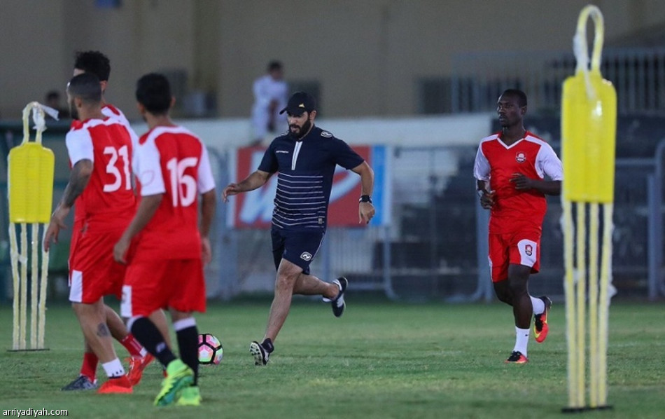 الرائد ينهي تحضيراته لمواجهة الهلال