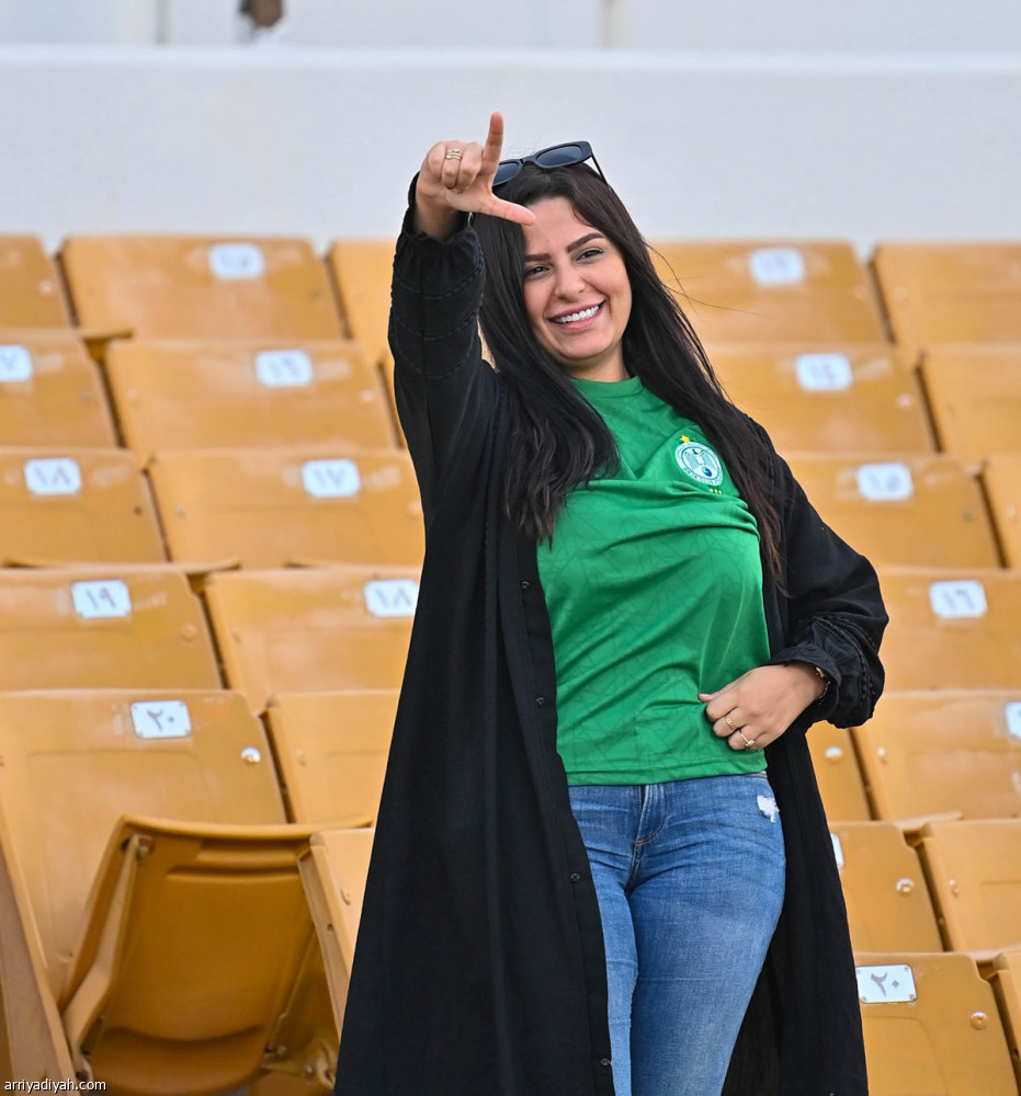 رباعي السعودية
يعبرون