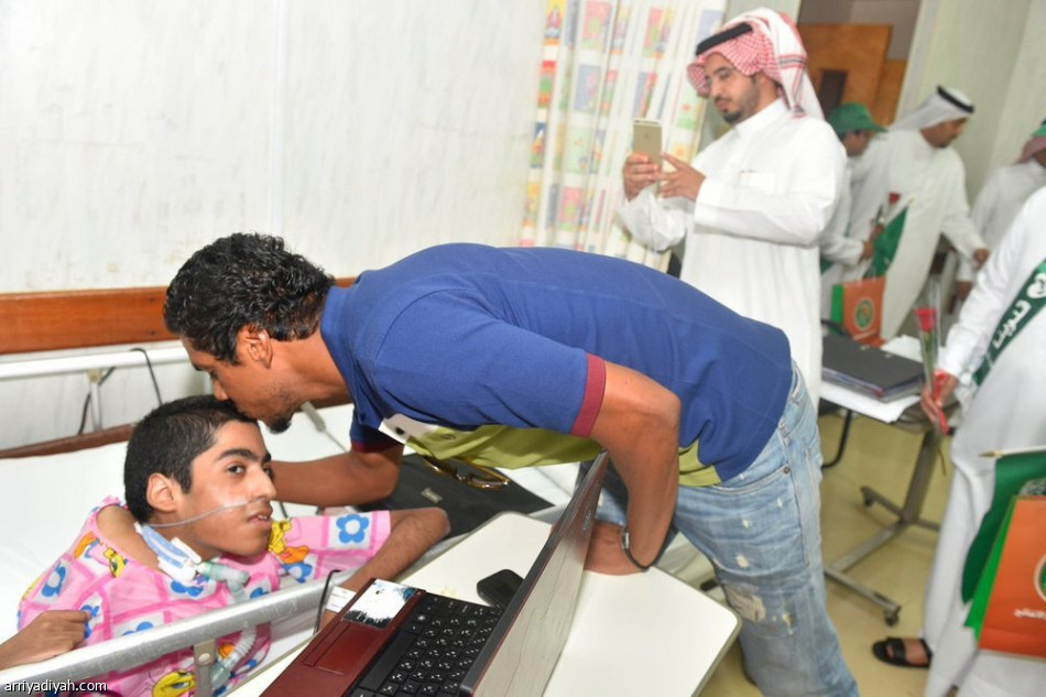 لاعبو الاتفاق في المستشفى .. والفريق يغادر غدا للدوحة