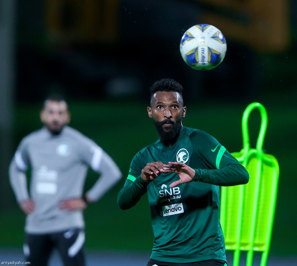 الأخضر.. رينارد يكثف التكتيك.. وهيثم يدخل التدريبات