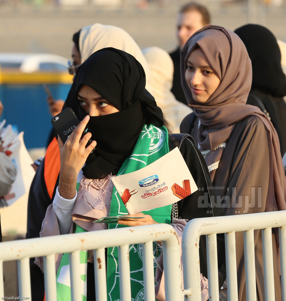 في الجوهرة.. العائلات تتواجد في وقت مبكر