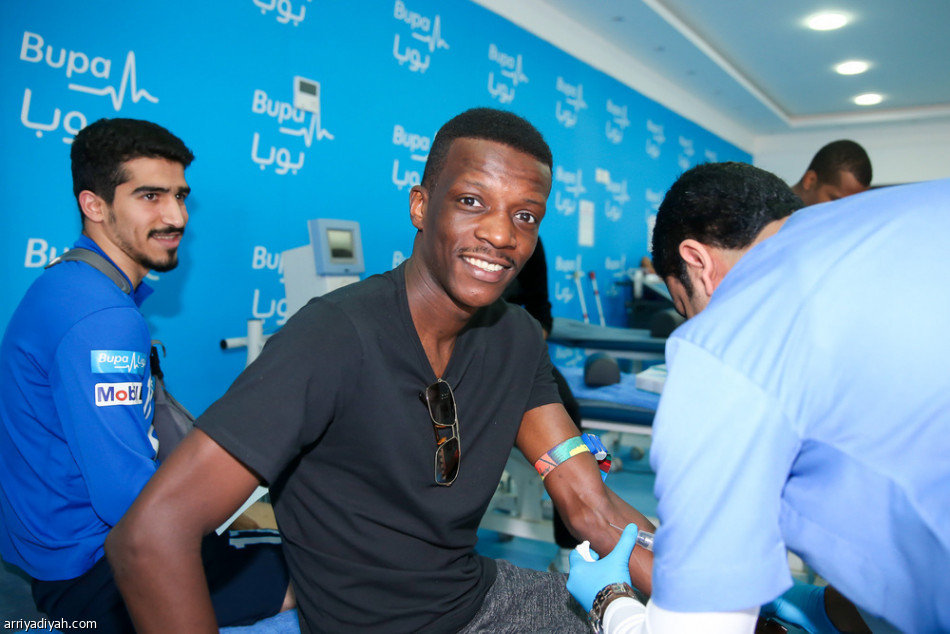 دياز يريح لاعبي المنتخب والأشعة تحدد اصابة المنيع