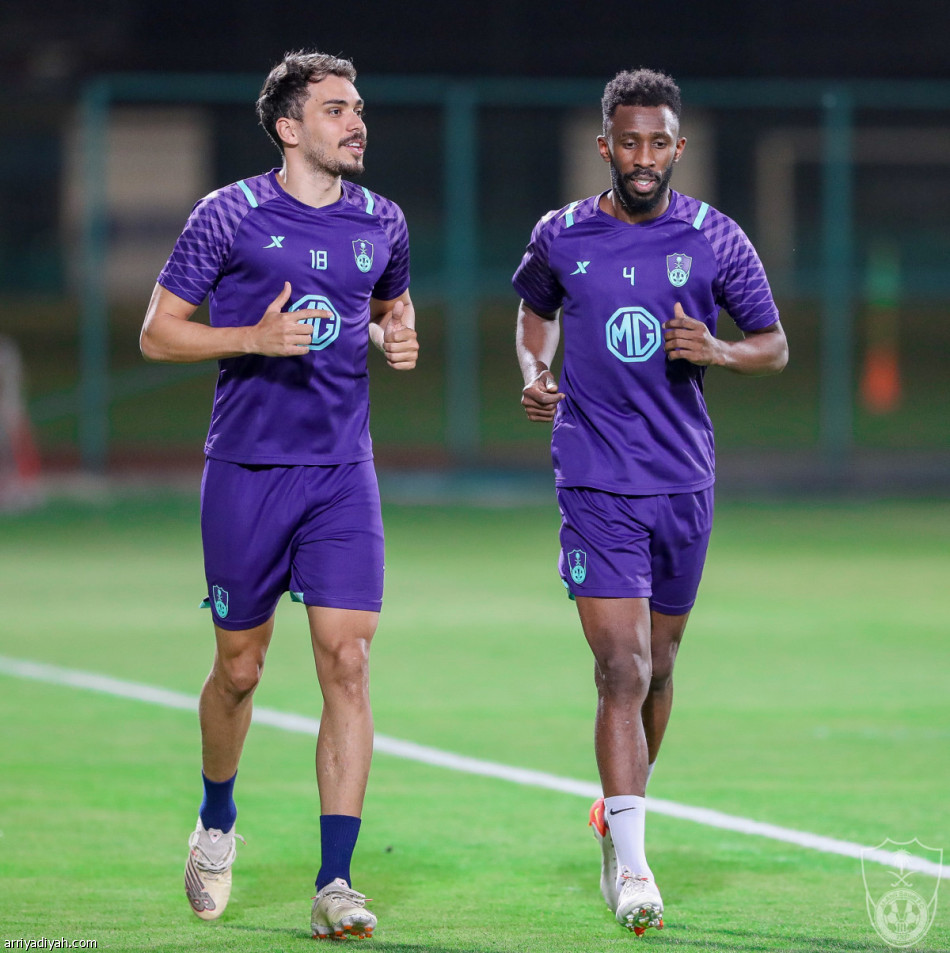 الأهلي.. الأسمري يعود بعد 90 يوما