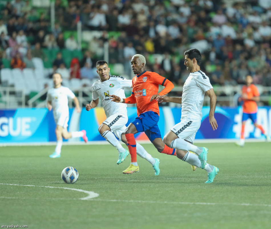 الفيحاء يبدأ «الآسيوية» بخسارة موقعة أهال