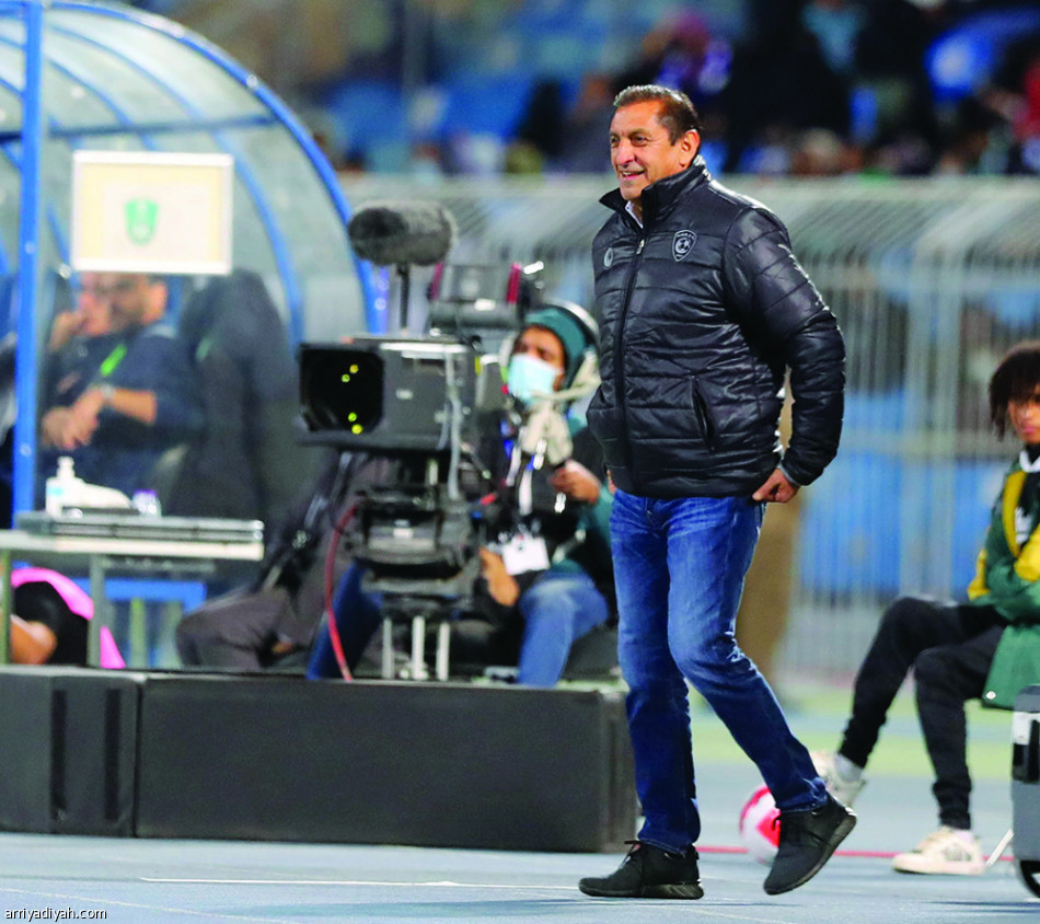 بعد عامين..
الأزرق يكرر السداسية