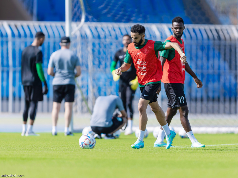 رينارد
يعادل بيريرا وسعدان