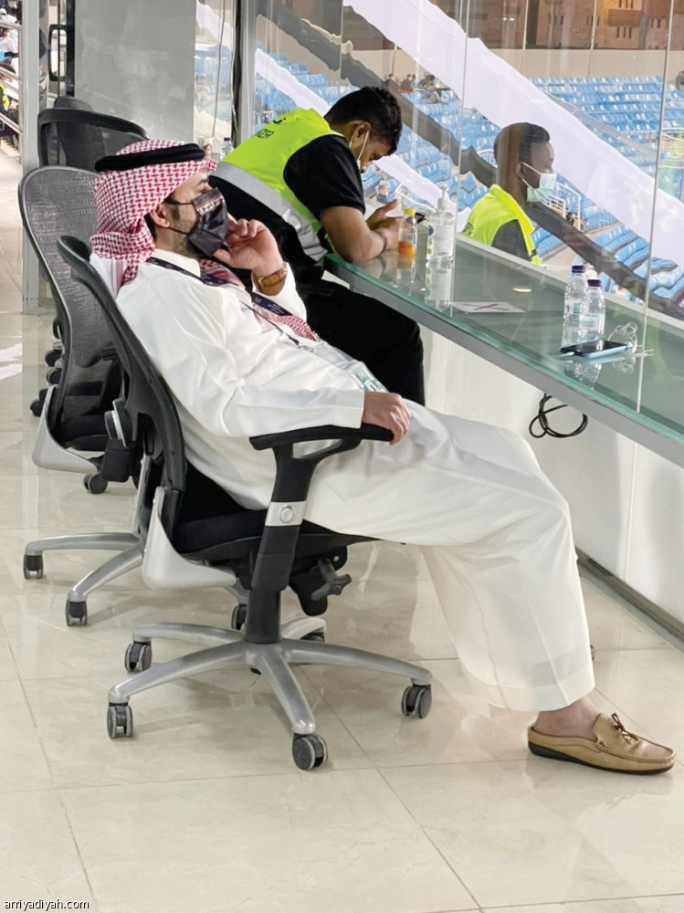 المرة الثالثة 
الشباب يكتسح بالأربعة