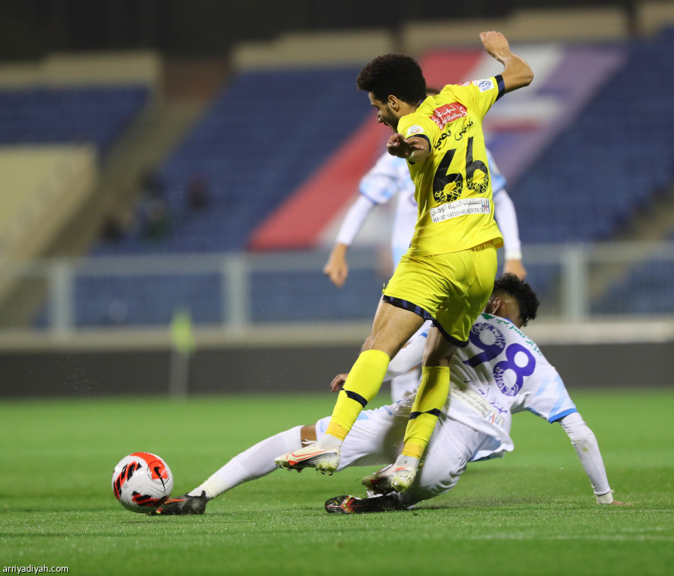 أبها يفرض على التعاون التعادل الخامس تواليا