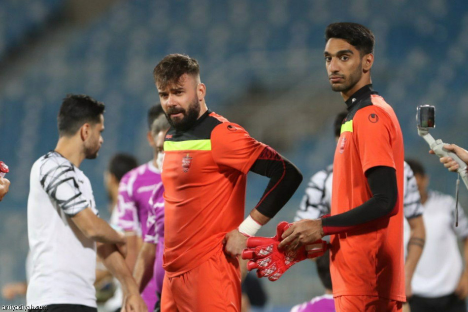 غلمحمدي يركز على «الثابتة» قبل الهلال