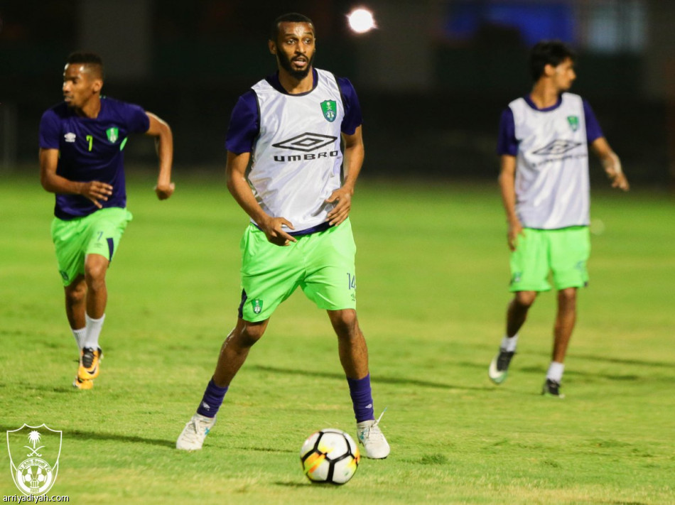 الأهلي يعاود التدريبات استعداداً لمواجهة الإتفاق