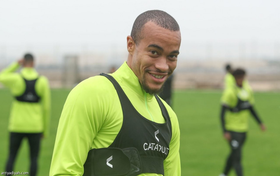 الاتفاق يطبق تكتيك أبها