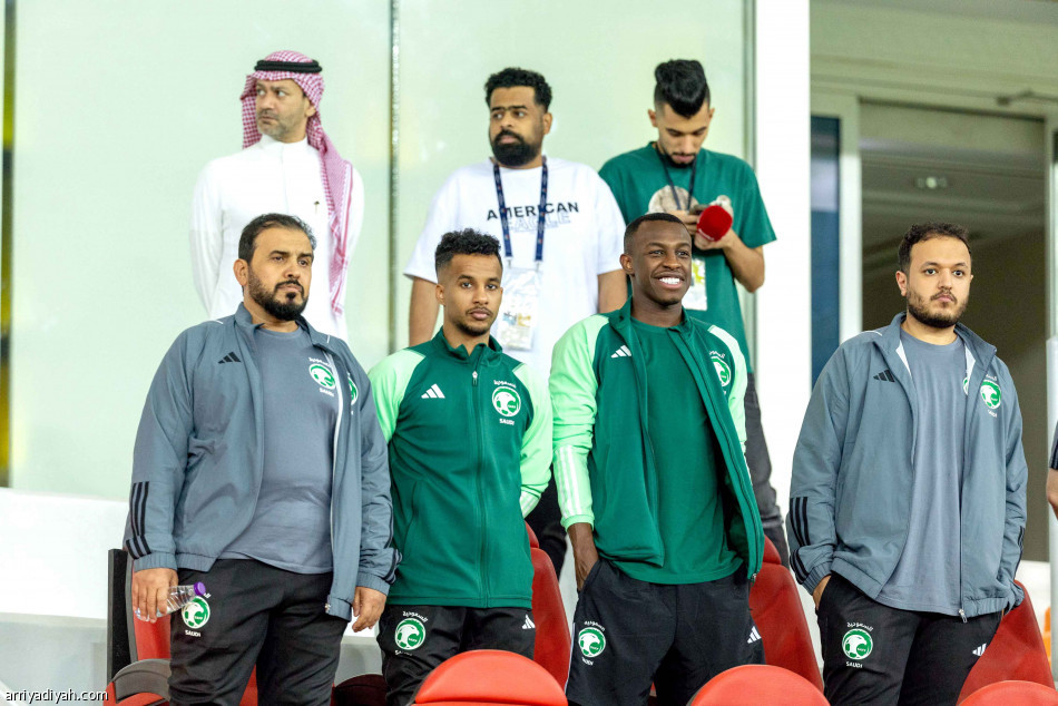 سقوط سادس
يعادل كفّتي رينارد