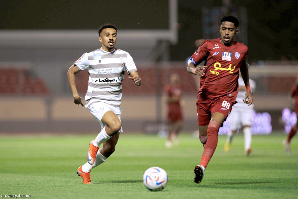 الطائي ينهي
هيمنة أبها