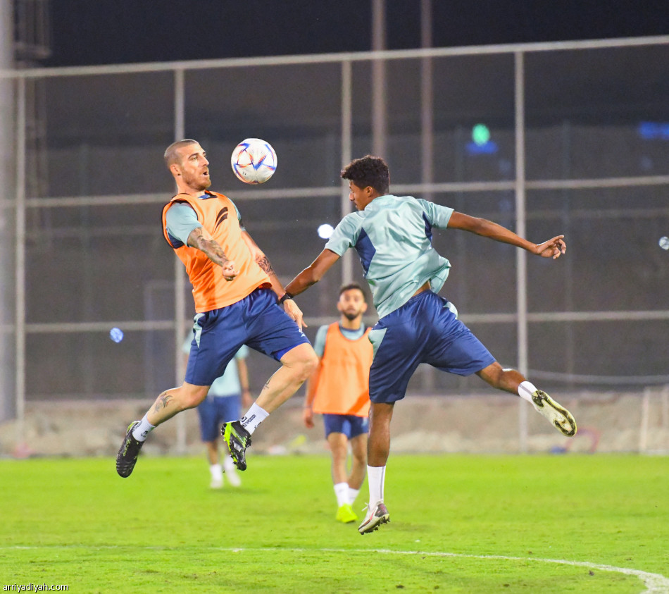 الفتح.. دونيس يرفع المعدل اللياقي