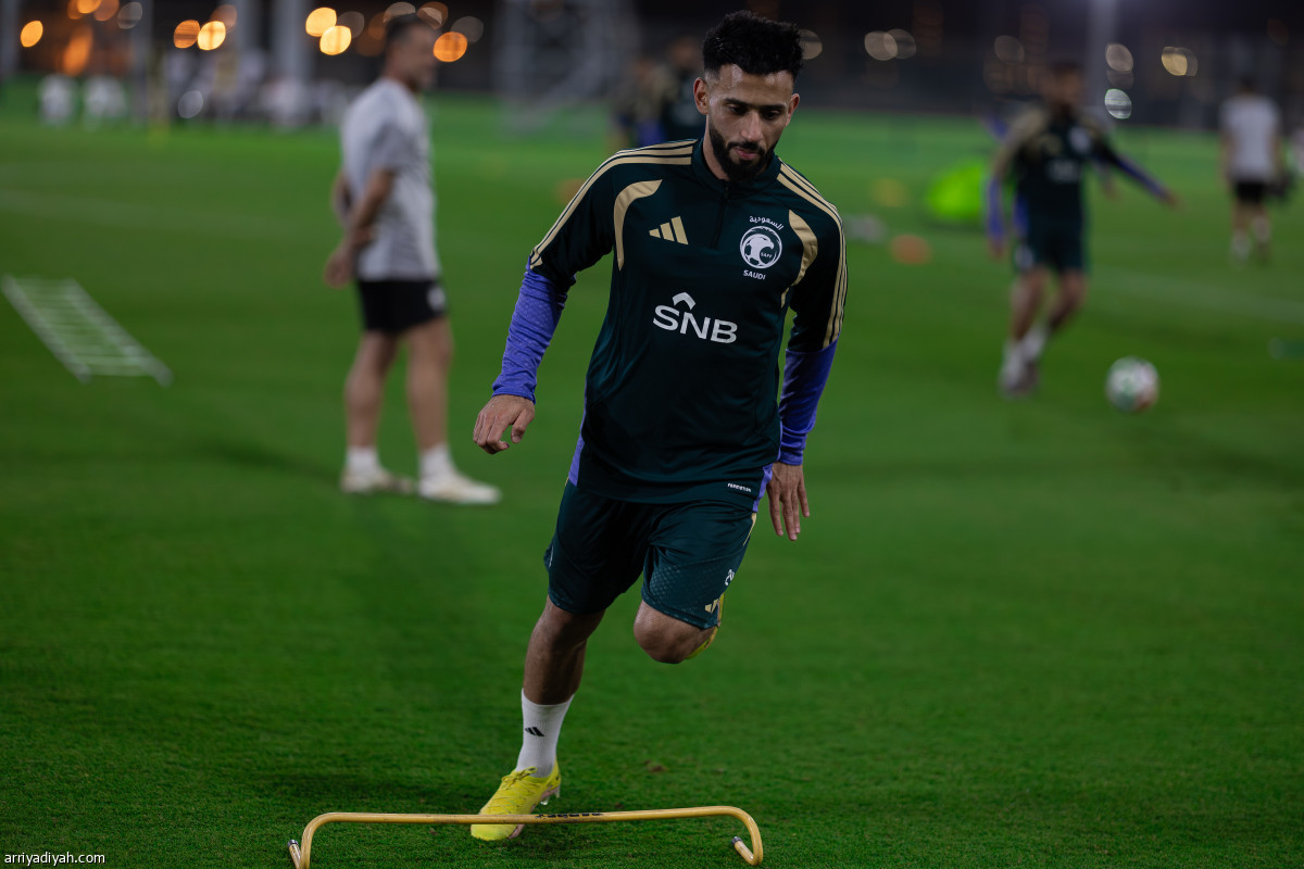 المعسكر الإعدادي يبدأ