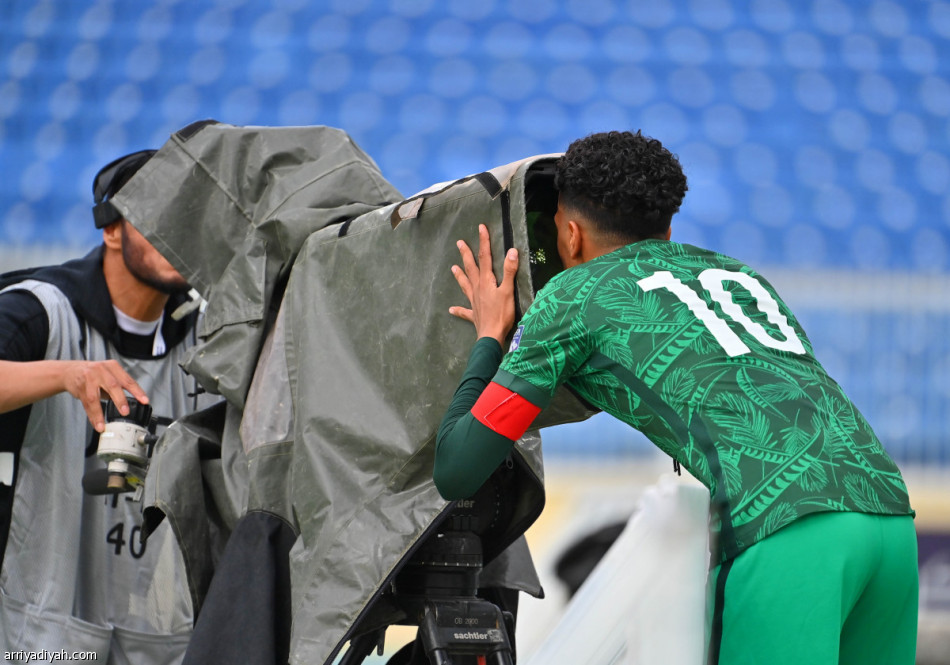 كأس العرب.. الأخضر الشاب يتأهل برباعية العراق