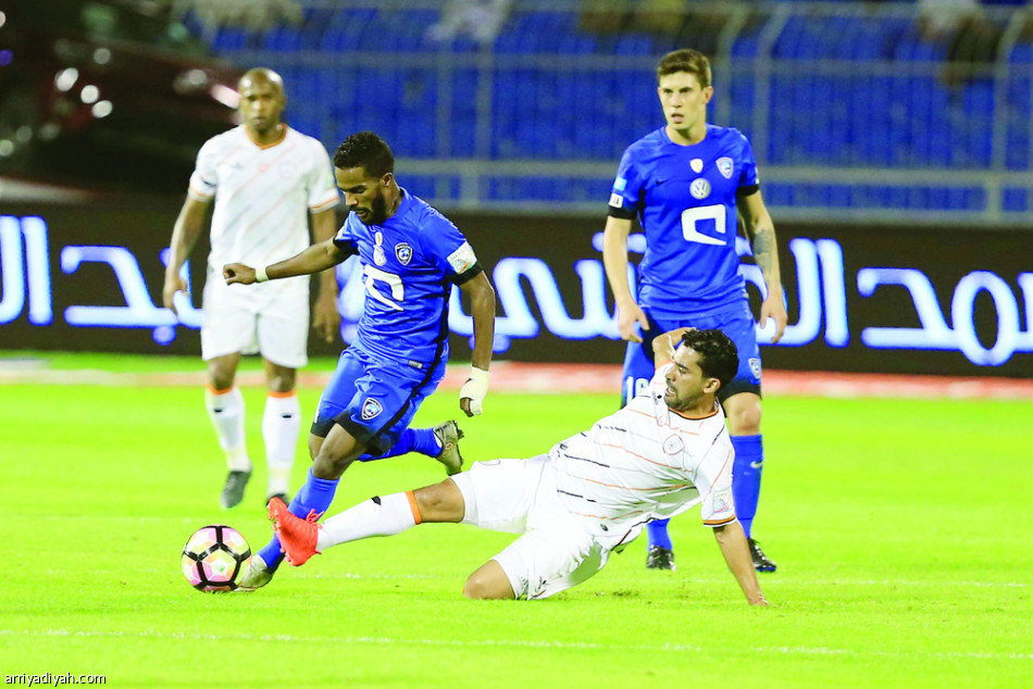 التاريخ يدعم الهلال في مواجهات الشباب