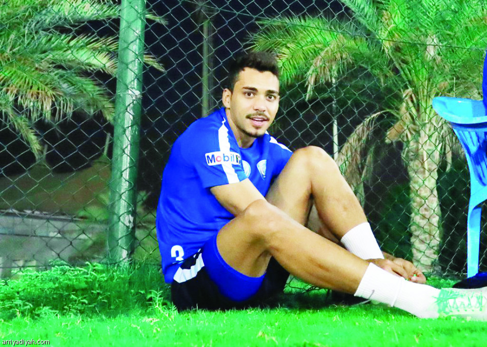 العابد في أبو ظبي.. ودياز يختبر السرعة