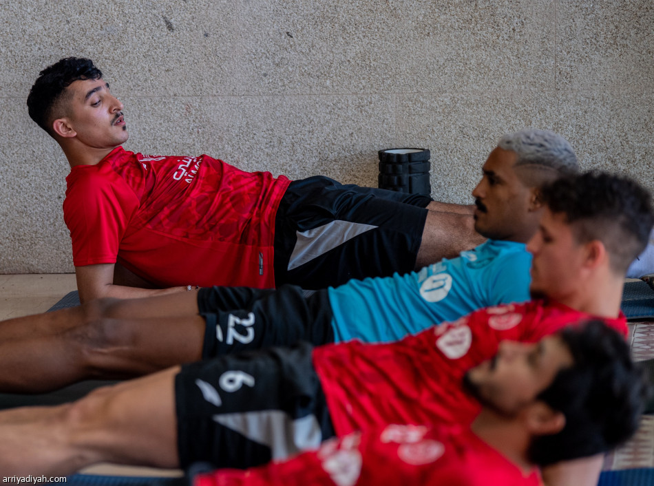 الشباب ينطلق في ماربيا.. و«كورونا» يغيب سيونج