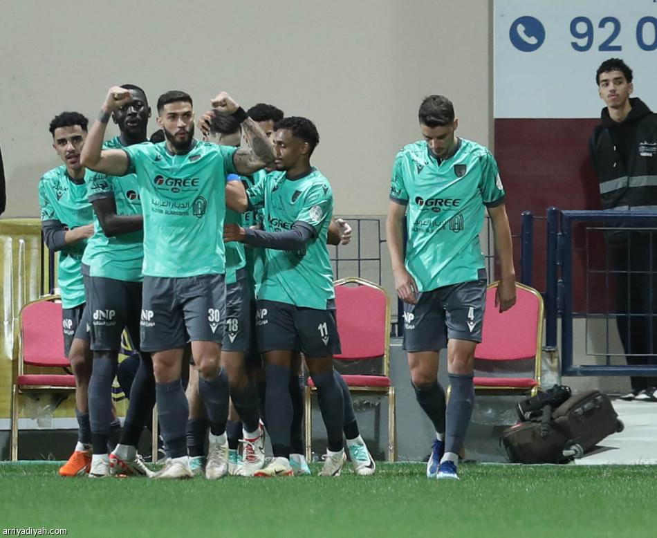 التعاون يصعد إلى المركز الثالث مؤقتا