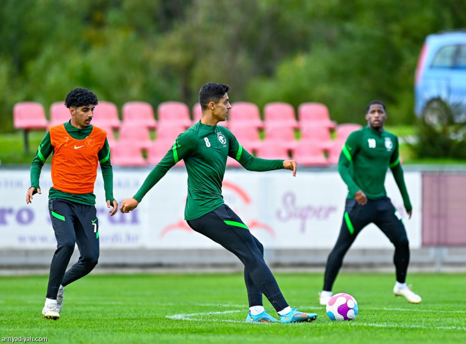 الشهري يرسم تكتيك الأخضر قبل كرواتيا