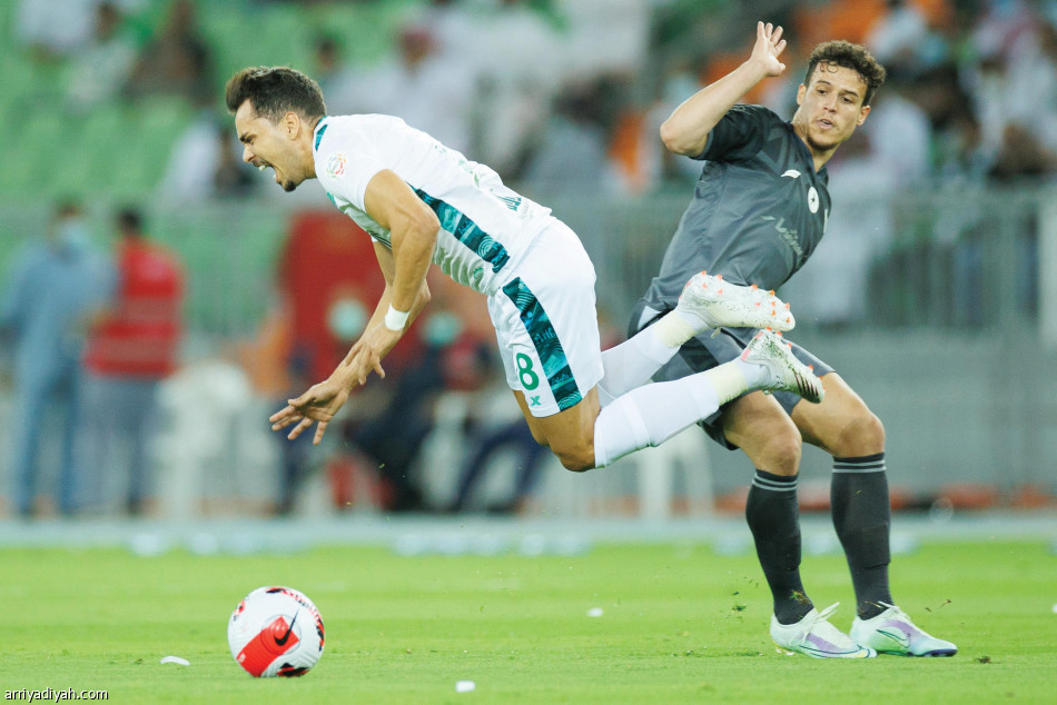 المرة الأولى..الأهلي 
يعود