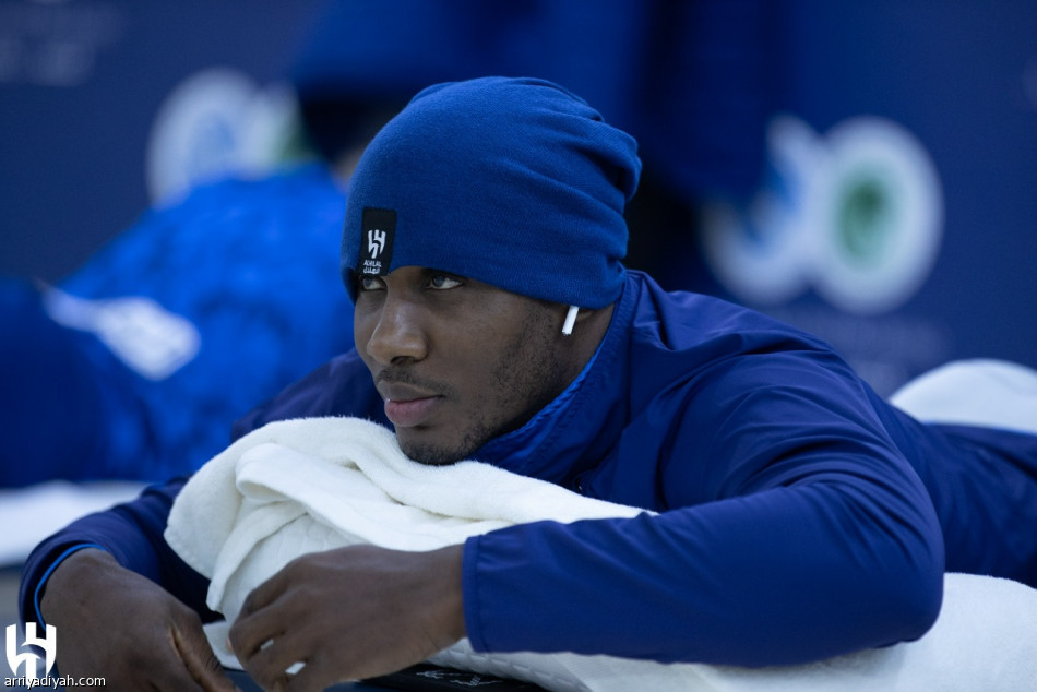 الهلال.. «آلام عضلية» تغيب الدوسري وكويلار