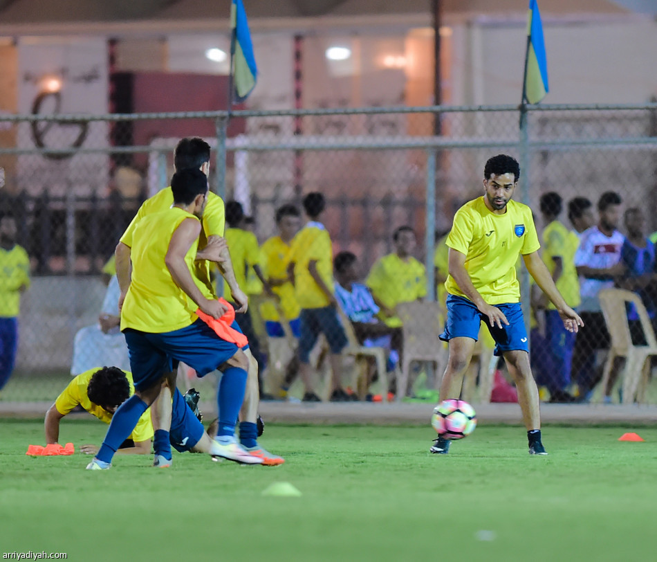 التعاون يواصل تمارينه ويلاقي الهلال السبت