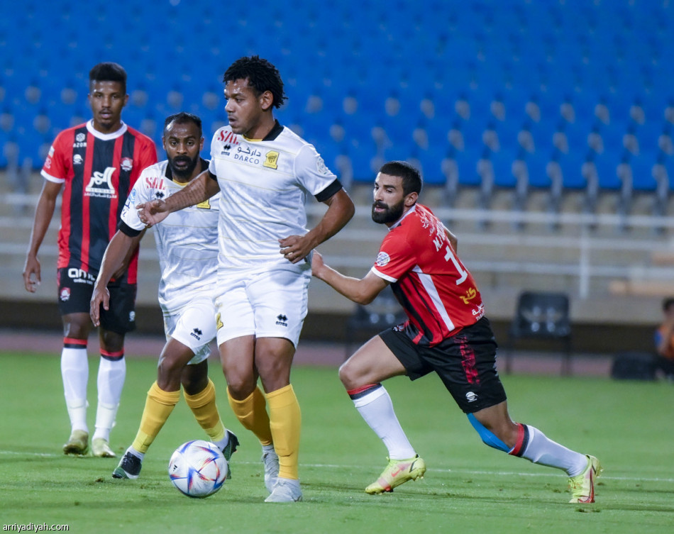 حجازي يعيد الاتحاد إلى الانتصارات