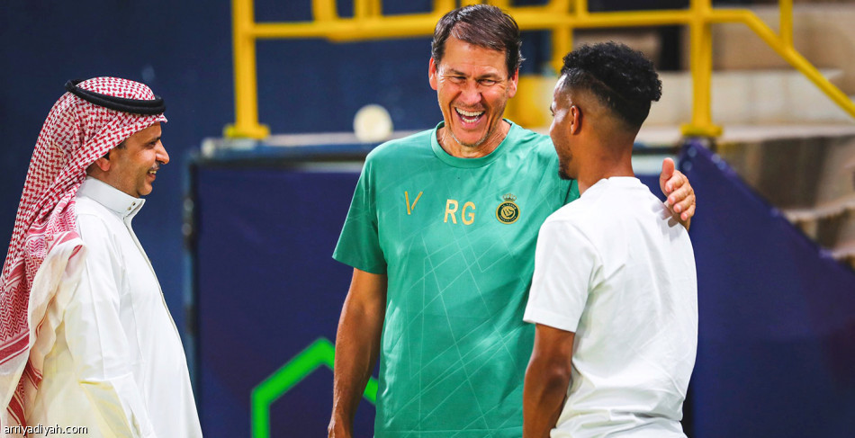 22 مليونا تحسم صفقة غريب