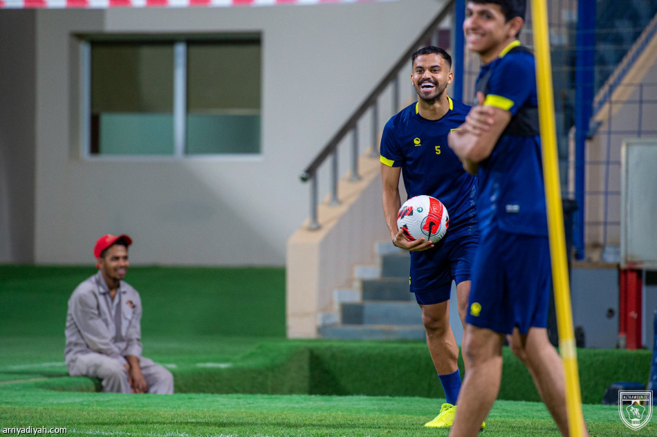 العبدلي يجهز التعاون بـ«مناورة»