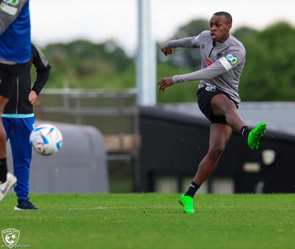 الهلال.. دياز يكثف اللياقة