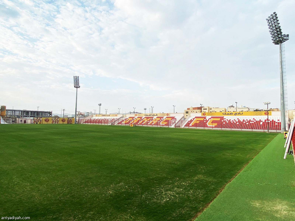 خميس مشيط.. 
صوت الآلات يسبق «ارحبوا»