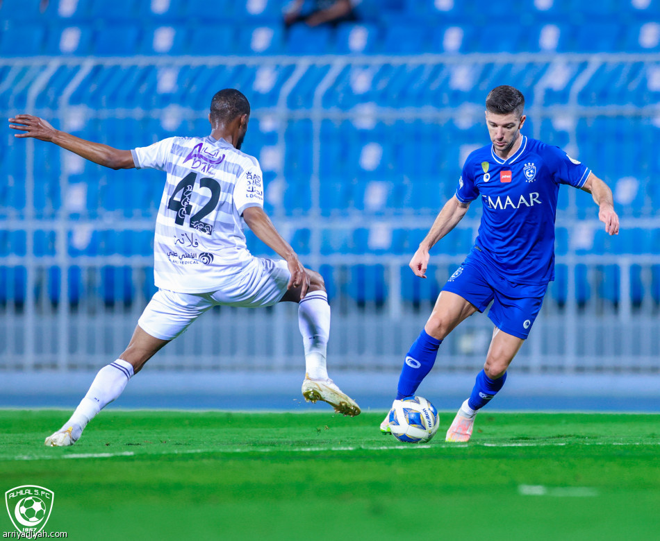 رباعية الطائي تطمئن جارديم على الهلال