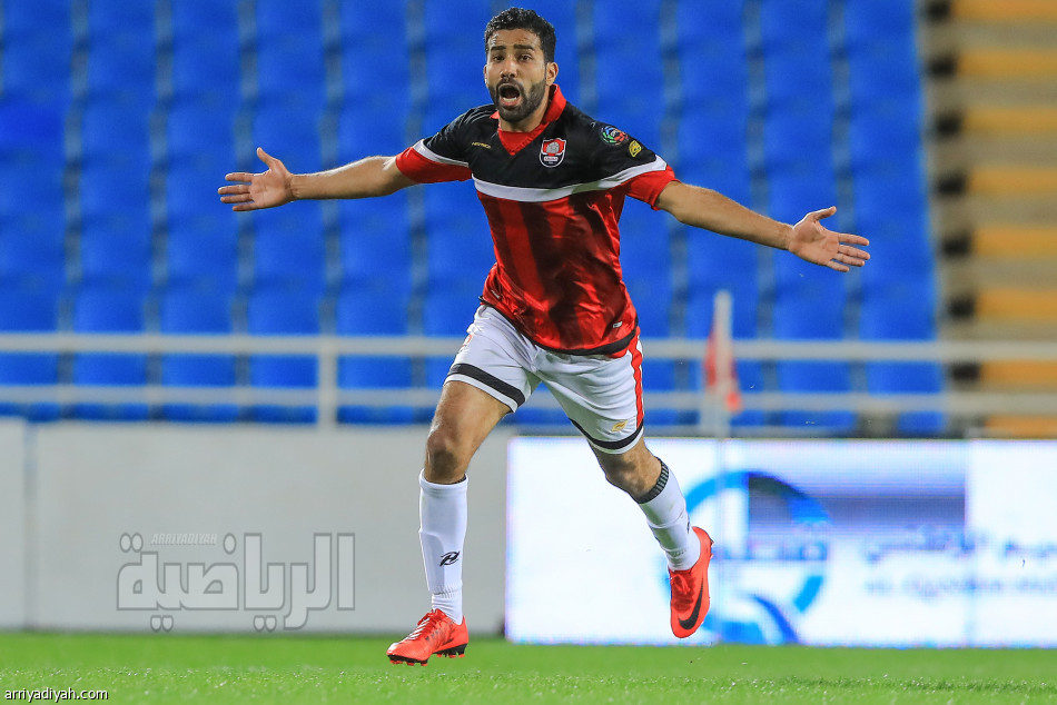 التعادل يحسم مواجهة الرائد وأحد