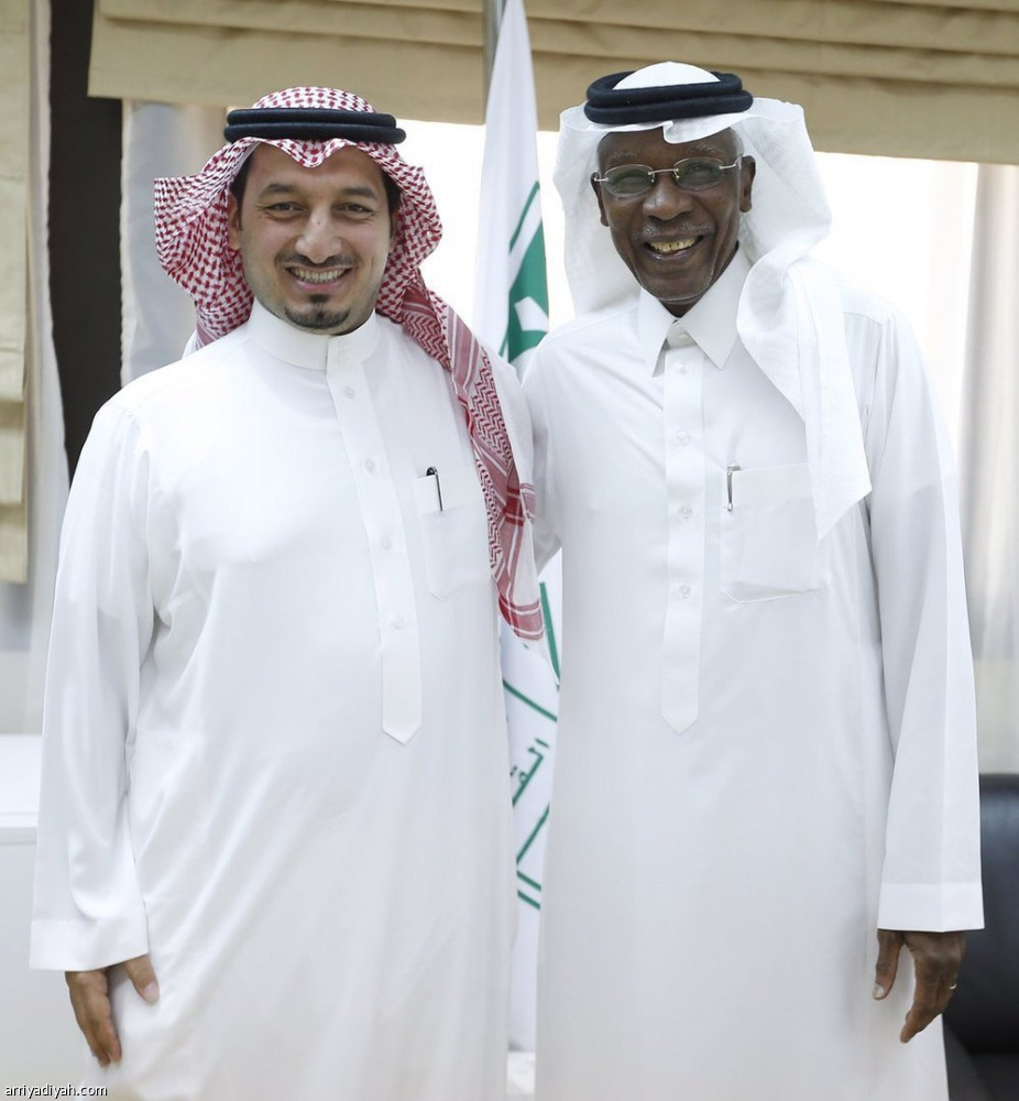 التقيا عيد وموظفي الاتحاد .. عزت والمسحل يباشران أعمالهما