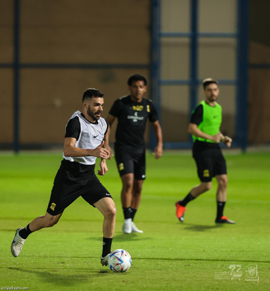 الاتحاد يعلن سلامة طارق حامد