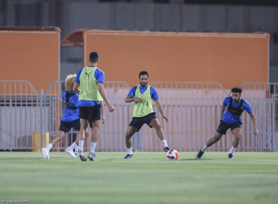 الفيحاء يستعيد فلاديمير.. ويخسر لوبيز والشويش