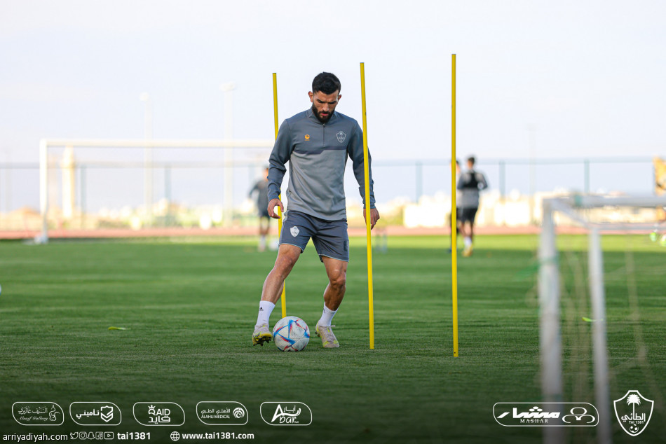 الطائي.. رادوي يرفع اللياقة.. وفاي يغيب