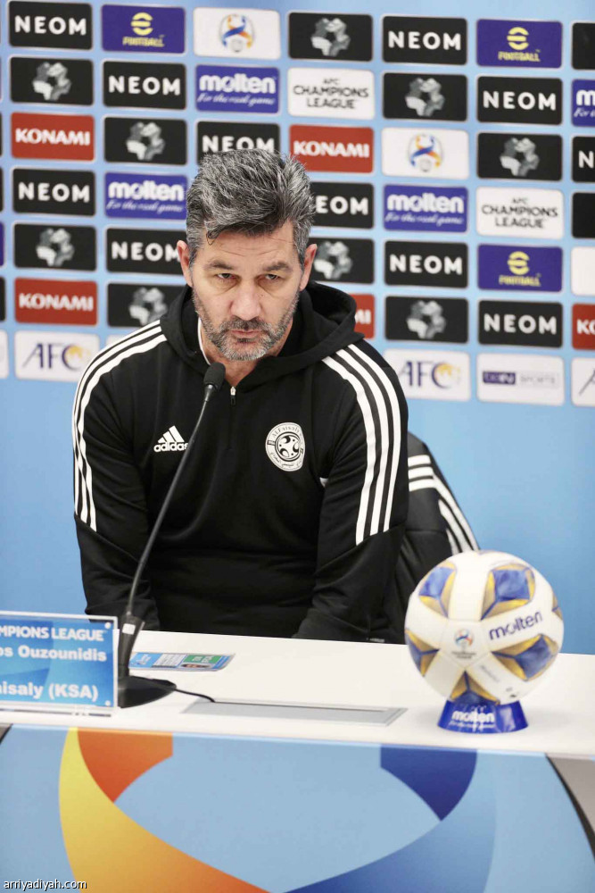 أوزونيديس
يفاجئ الإيرانيين